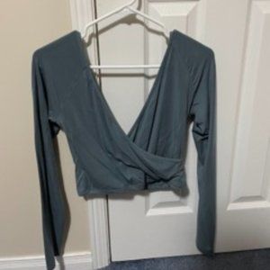 Wilfred Long-Sleeved Crop top - M